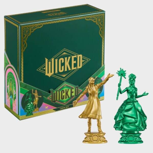 Wicked Chess Set featuring Glinda and Elphaba figurines with decorative box.